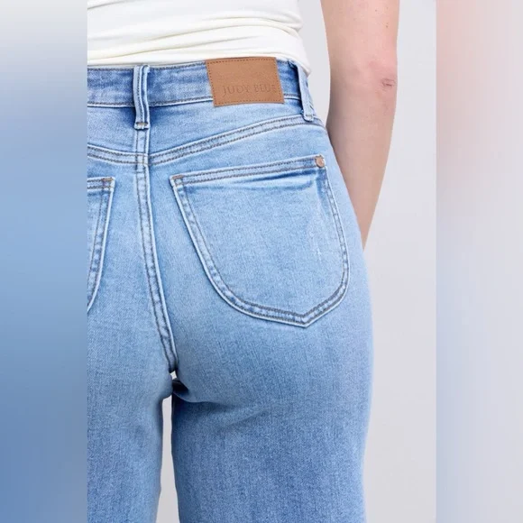 NWT Judy Blue PLUS + REG Size Medium Wash High Rise Wide Leg Jeans - Picture 8 of 16